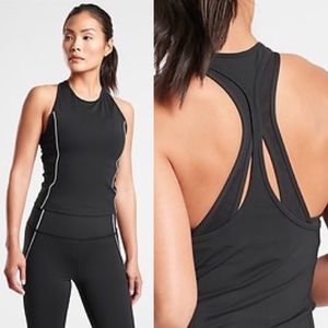 NWT ATHLETA LIGHTNING TANK Athletic Top Black Medium